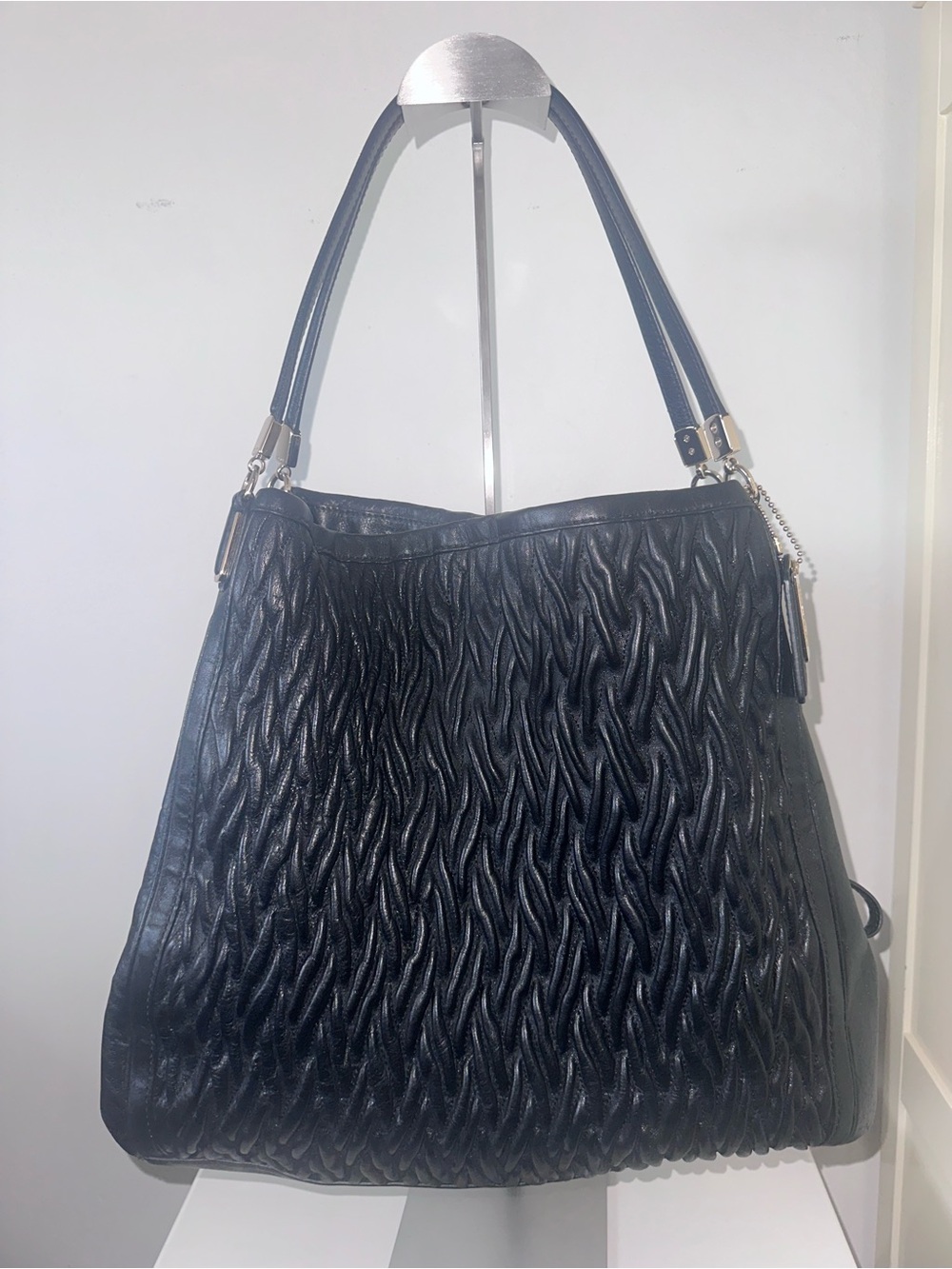 Coach Madison Gathered Twist Leather Phoebe!